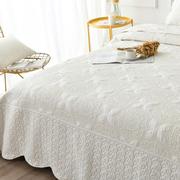 欧式绣花床盖三件套夹棉2022年高档白色绗缝被，床单ins床裙式