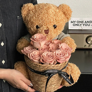 小熊花束卡布奇诺玫瑰抱抱桶，生日鲜花速递同城北京杭州西安配送店
