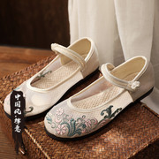 鞋子仙女超仙森系冬季民族，风棉麻料，搭配禅意中式平底年轻款绣花鞋
