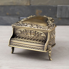 钢琴首饰盒欧式复古创意玫瑰花高档奢华饰品盒子金属桌面珠宝收纳