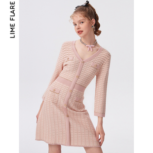 莱茵商场同款经典粉色V领小香风针织连衣裙气质小众2023夏季