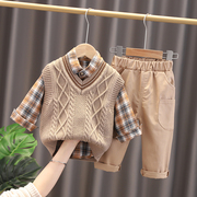 男宝宝秋装套装2毛衣三件套0一3周岁男童，春秋韩版婴儿衣服潮1