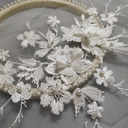白色立体花朵布贴服装花边辅料衣服装饰配件钉珠蕾丝布料手缝珍珠