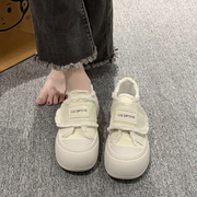 魔术贴小白鞋女2023年秋季韩系鞋子原创小众设计感牛仔布女鞋