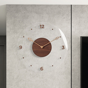 现代简约客厅创意挂钟餐厅表挂墙实木装饰时钟北欧极简2022