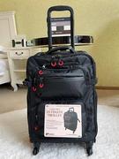出口日本多功能可登机行李箱静音万向轮拉杆箱干湿分离可双肩背包
