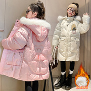 女童棉袄冬装加绒加厚中长款免洗卡通羽绒棉衣服，中大童大毛领外套