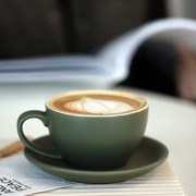 复古墨绿色陶瓷咖啡杯 磨砂表面咖啡套杯带碟 下午茶拍照道具水杯