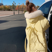 奶黄色设计感羽绒棉服，女2023冬季新中长款韩版宽松面包服棉衣