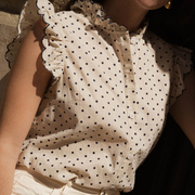波点无袖衬衫女法式复古纯棉荷叶边设计感夏季时尚洋气2024