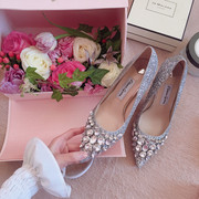 婚鞋女2020早春百搭尖头高跟鞋女细跟银色水晶单鞋中跟新娘鞋