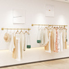 韩式风服装店展示架上墙壁挂式金色货架女装墙壁挂衣架高清全身镜