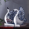 中式陶瓷工艺品动物摆件客厅电视柜玄关家居装饰品天鹅形状摆