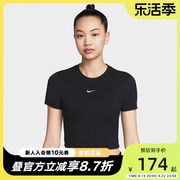 nike耐克女子修身短袖，夏季运动紧身短款黑色露脐t恤fb2874-010