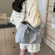 今年流行时尚蝴蝶结女包潮流气质百搭单肩手提包大容量韩版托特包