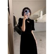 新中式春装2023赫本风长裙高端精致显瘦黑色短袖丝绒连衣裙子