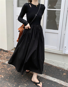 法式镂空针织长袖连衣裙女秋季设计感小众气质修身显瘦长裙子