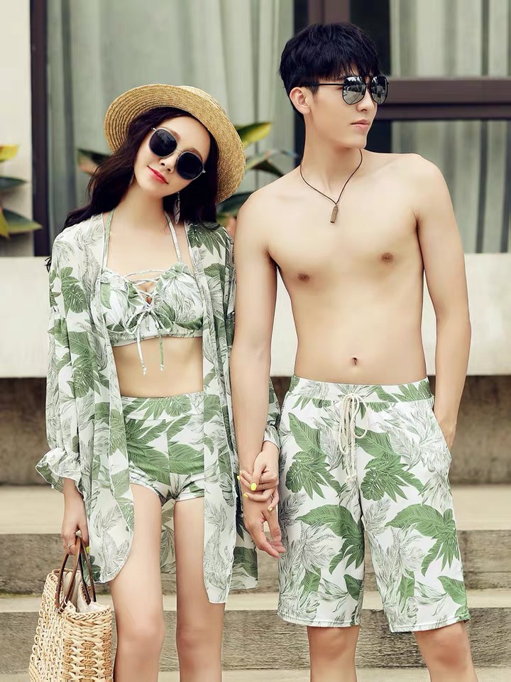 情侣泳衣夏2023年韩版比基尼三件套装法式蜜月，海边沙滩游泳衣