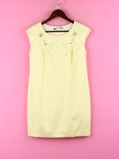 95lsqq082女装品牌折扣夏季套头，圆领无袖黄色休闲连衣裙