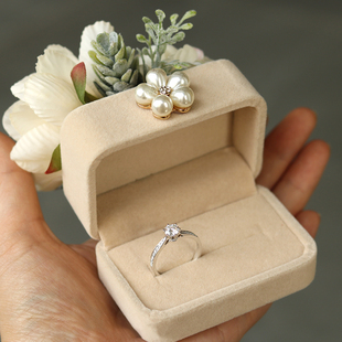 婚礼交换戒指盒创意森系红色，复古求婚新郎新娘，结婚对戒盒首饰盒子