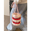 毛线包包成品纯手工编织粉色草莓樱桃，蛋糕包针织(包针织)秋冬腋下包水桶(包水桶)包