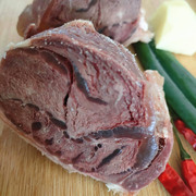 江苏北(江苏北)泗阳特产，新鲜牛腱子腿肉原味熟黄牛肉