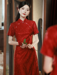 复合蕾丝旗袍2023秋季新中式，红色订婚礼服连衣裙，新娘敬酒服