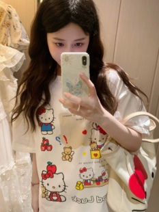 PINKMOON/是你的hello kitty短袖 俏皮奶白色上衣