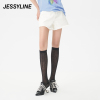 jessyline夏季女装杰茜，莱白色直筒牛仔，短裤女322210299