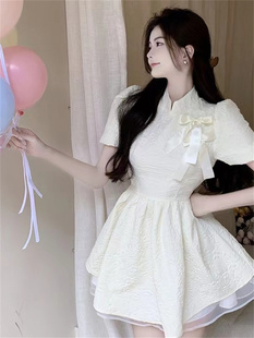 2024夏季盐甜系新中式白色连衣裙小众收腰在逃公主蓬蓬裙子女