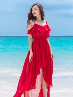 大红色吊带不规则燕尾雪纺长裙，海南三亚旅游度假沙滩裙露肩连衣裙