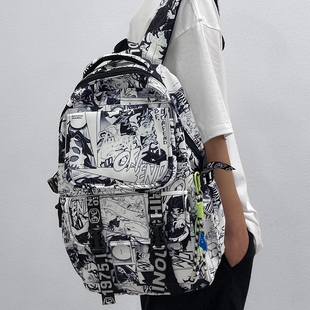 双肩包男2022个性，涂鸦初中生书包旅行包，大学生高中背包电脑包
