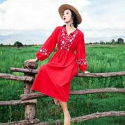 波西米亚连衣裙红色中国风海边度假民族风棉麻泰国复古刺绣沙滩裙