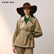 J＆NINA捷恩尼纳时尚经典格纹双领设计风衣女复古百搭短款外套