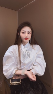 韩国重工镶钻白色衬衫职业女装宽松翻领名媛气质百搭宽松衬衣上衣