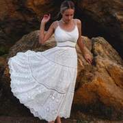 澳洲同款重工海边度假风气质淑女长裙V领无袖纯色刺绣仙女连衣裙