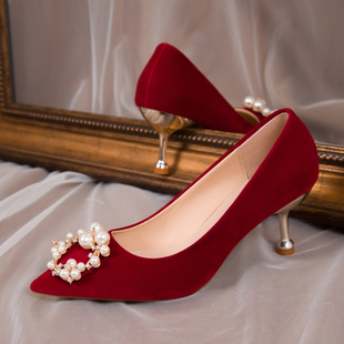 中式秀禾服婚鞋冬季2024年酒红色高跟鞋女结婚新娘鞋水钻红鞋