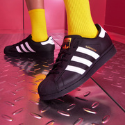 adidas阿迪达斯男女鞋三叶草，金标运动休闲鞋板鞋黑色，贝壳头eg4959
