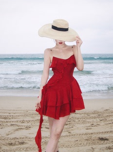 Nininio红酒微香 红色吊带连衣裙女夏季不规则荷叶边度假裙生日裙