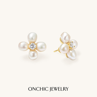 Onchic珍珠花朵耳环女天然珍珠耳饰简约设计感镀18k金耳钉银耳针