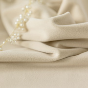 绒布窗帘澳洲羊绒米白色奶茶，遮光高档窗，帘布简v约现代卧室客厅