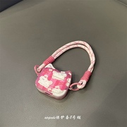 粉色猫咪挂件适用华为freebudsse2耳机，保护套可爱卡通双耳防摔壳