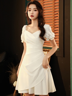 2024白色洋装小礼服，裙轻奢名媛气质赫本风，伴娘服女平时可穿