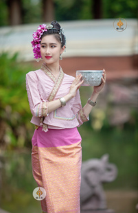 傣王妃服饰傣族传统简约修身日常休闲工作服，旅拍摄影泰国修身长裙