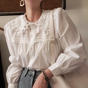 韩国chic温柔减龄娃娃领蕾丝镂空单排扣压褶设计宽松泡泡袖衬衫女