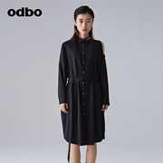 odbo/欧迪比欧时尚气质黑色露肩衬衫连衣裙女秋冬款式衬衫裙