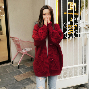 韩版牛角扣毛衣女秋冬外穿开衫中长款宽松粗线加厚2022年针织外套