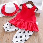儿童洋气清凉款套装，夏季女童红色吊带衫+波点裤配帽子时尚童装