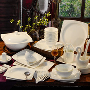 景德镇骨瓷餐具套装高档组合套碗盘碟纯白陶瓷器欧式碗碟套装家用