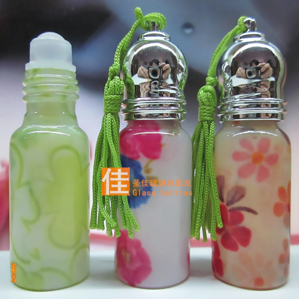 供应6ML拷花滚珠瓶 喷雾瓶 便携香水瓶 玻璃瓶子 散装香水瓶空瓶